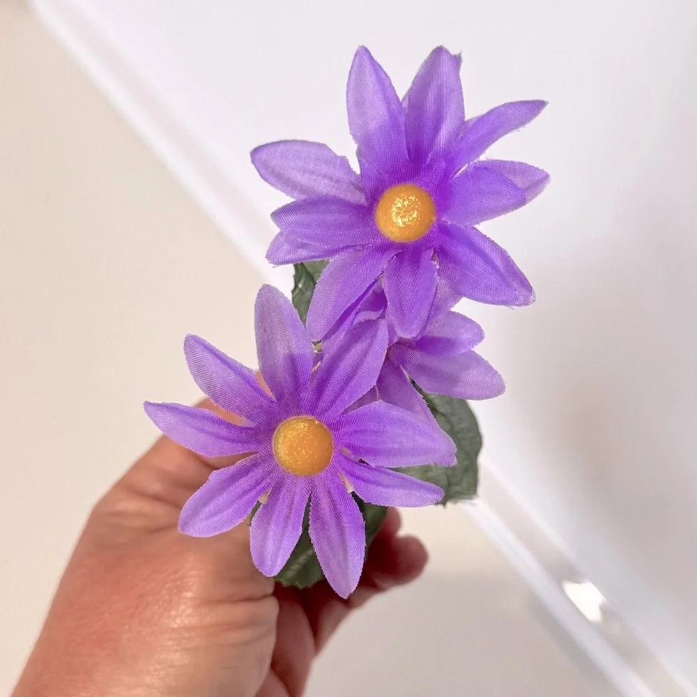 LIFELIKE Purple Daisy Flower Picks Daisies Floral Home Decor Arrangement Wreath